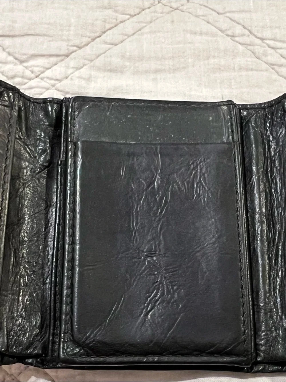 Fossil Black Leather Bi-Fold Men’s Wallet
